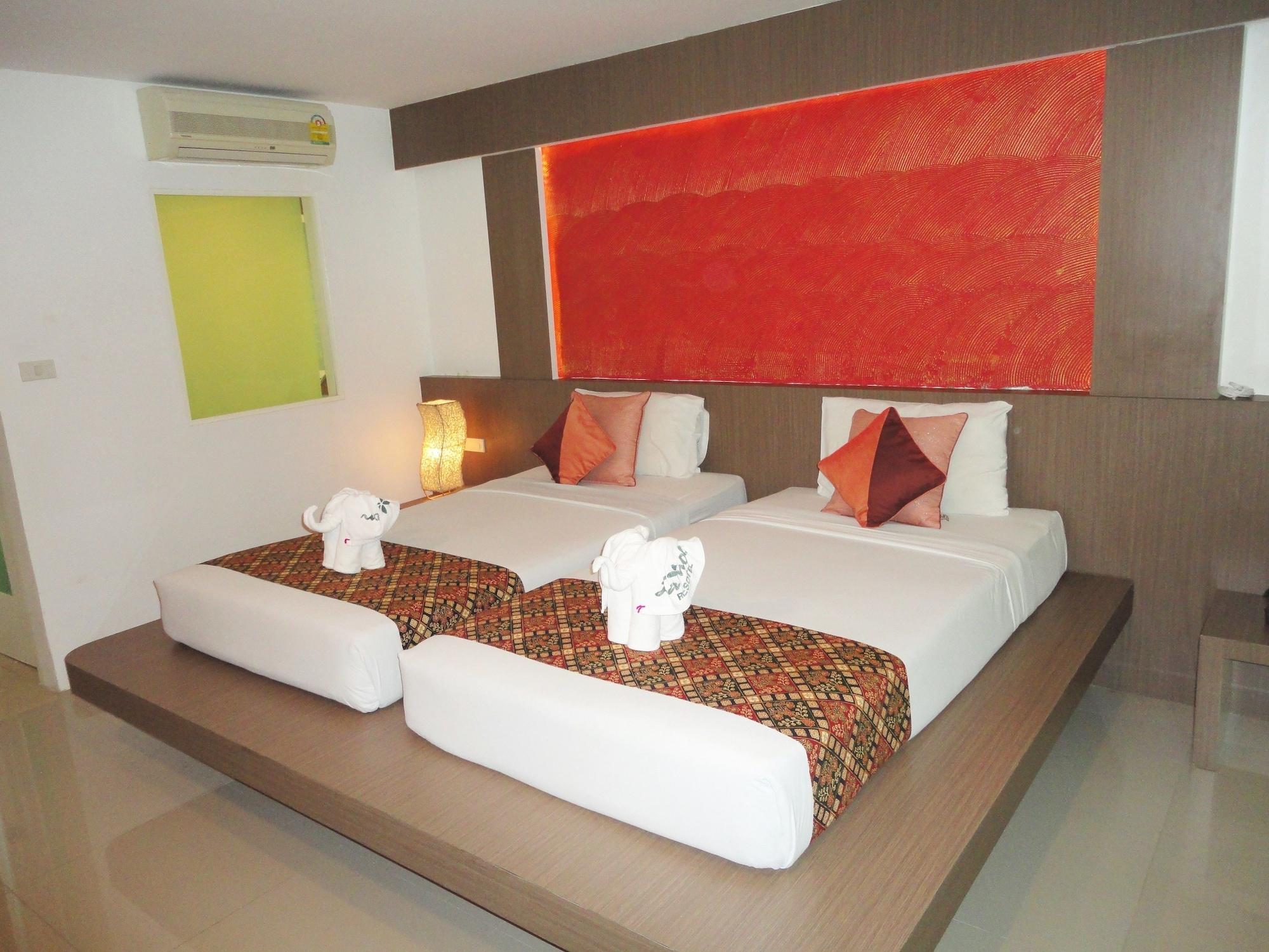 Hotel La Moon At Phuket - Sha Extra Plus Exterior foto