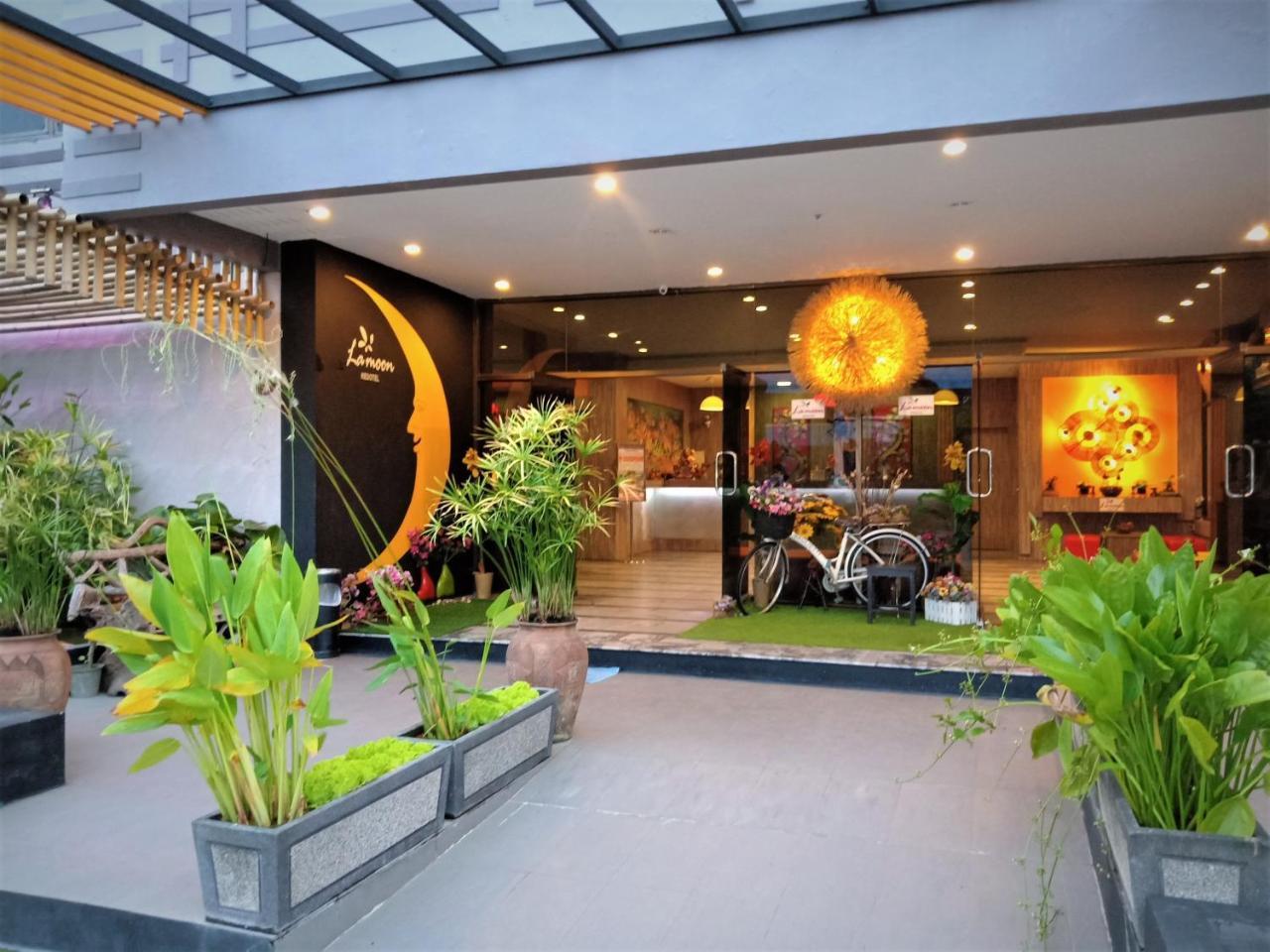 Hotel La Moon At Phuket - Sha Extra Plus Exterior foto